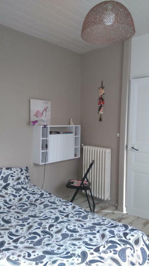 Chambre Privee Chez Un Particulier Saint-Sébastien-sur-Loire Εξωτερικό φωτογραφία