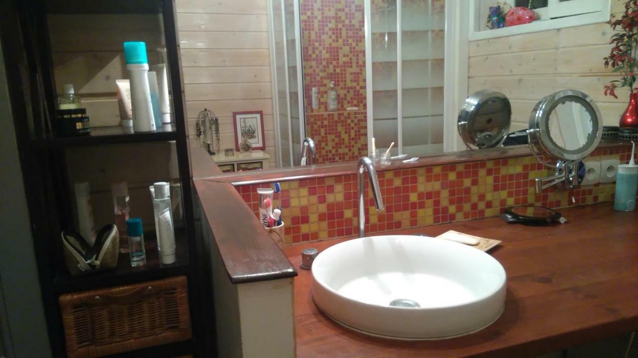 Chambre Privee Chez Un Particulier Saint-Sébastien-sur-Loire Εξωτερικό φωτογραφία